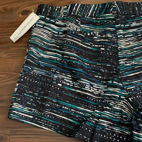 Unworn “Attention” Shorts Size 16 - Picture 9 of 11